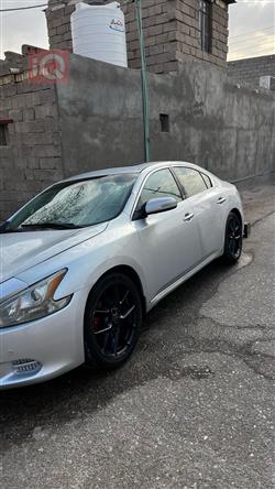 Nissan Maxima